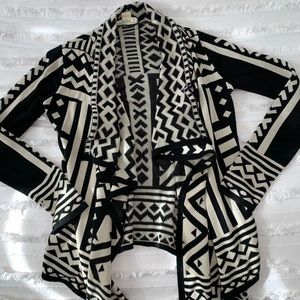 Neutral tone cardigan